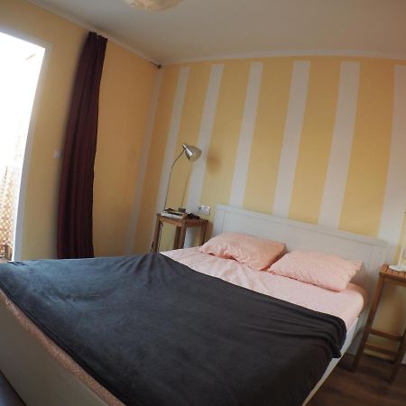 Cosy Appartment W/ Terrace In The Old City Centre Málaga Exterior foto